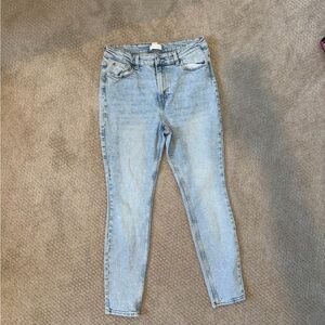 H&M Light Wash Skinny Jeans